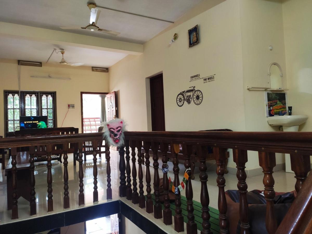 Happy Buddha Homestay Varkala Exterior foto