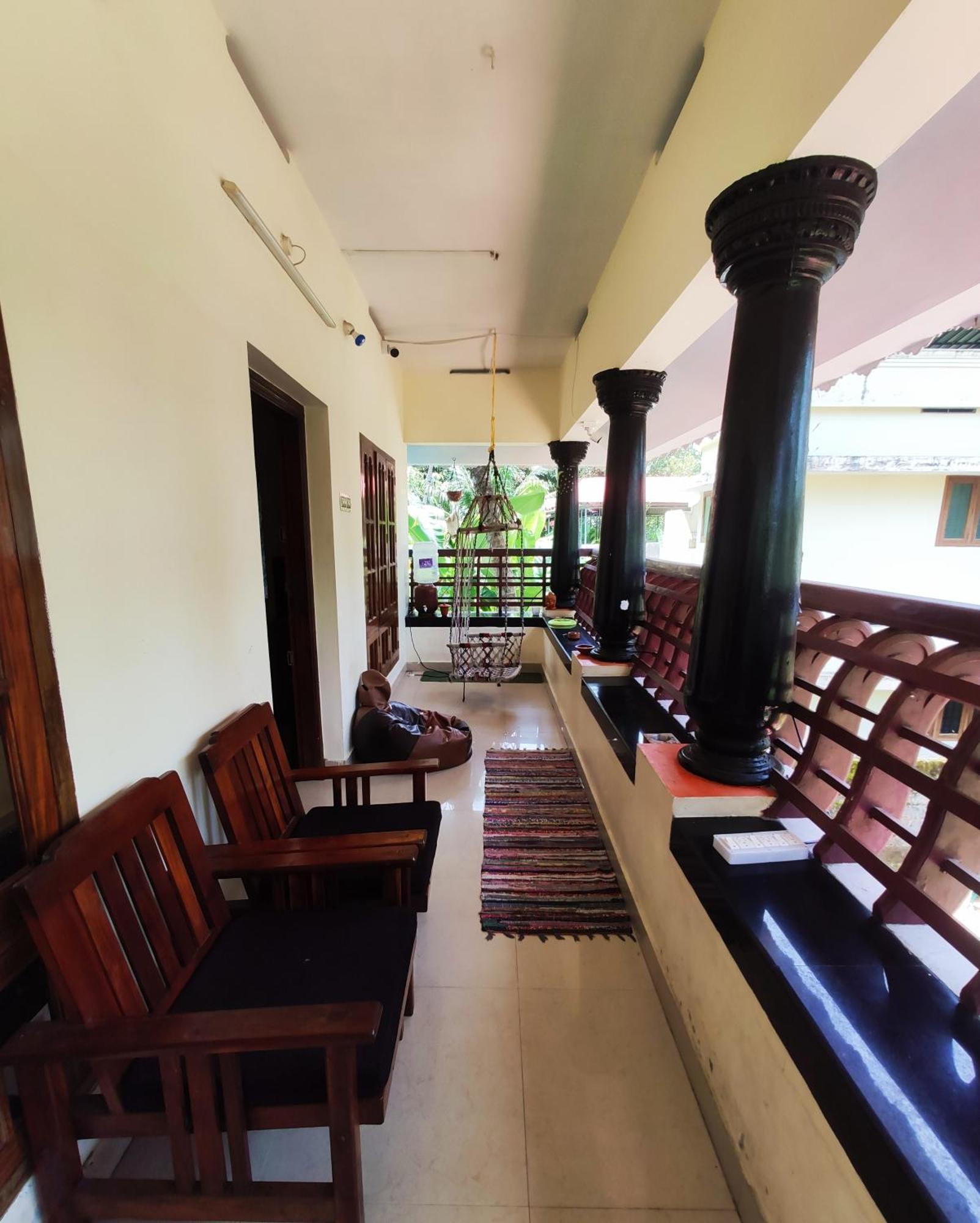 Happy Buddha Homestay Varkala Exterior foto